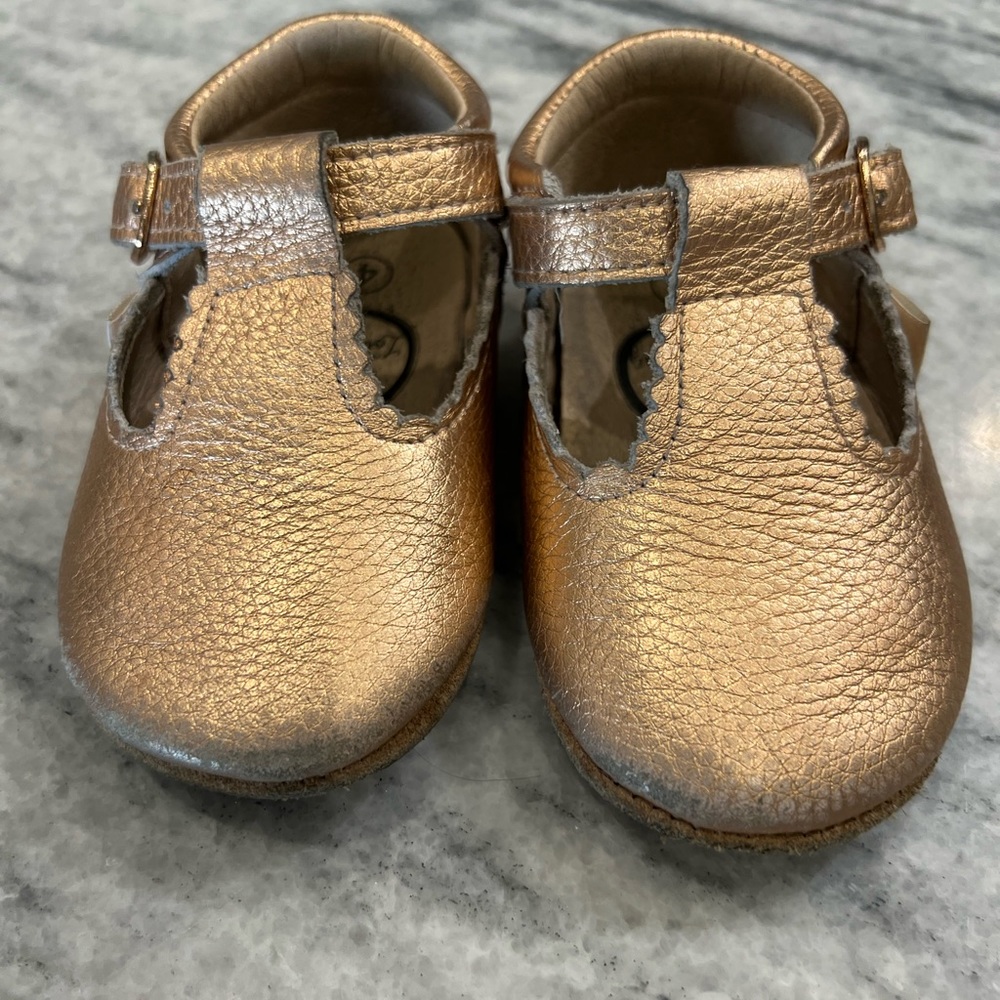 Little Love Bug shoes size 4